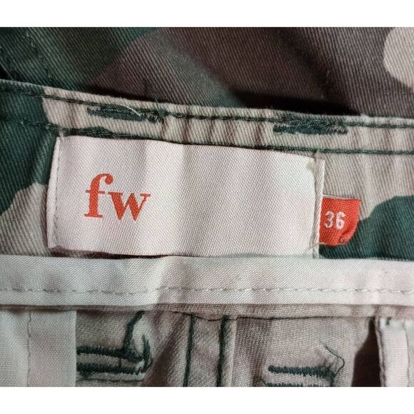 FreeWorld Shorts Men's 36 Camouflage Cargo Khakis‎ - Picture 4 of 7